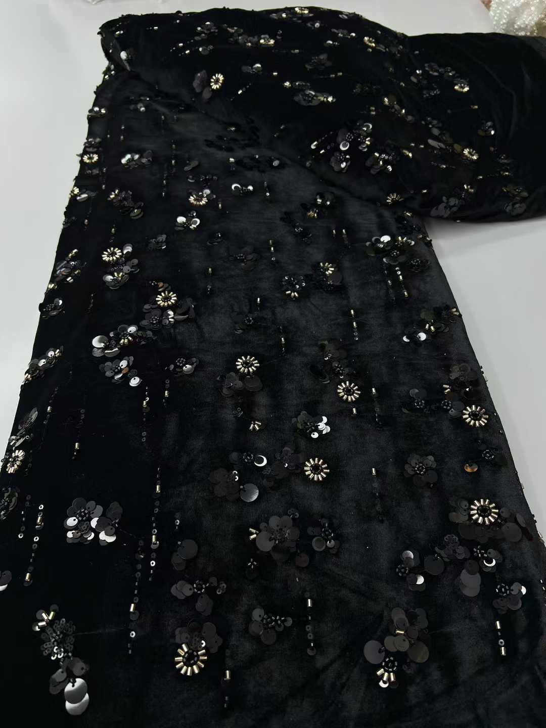 ผ้าลูกไม้กำมะหยี่ปักเลื่อมแบบแ - Sewing Velvet Fabric บทวิจารณ์และราคา